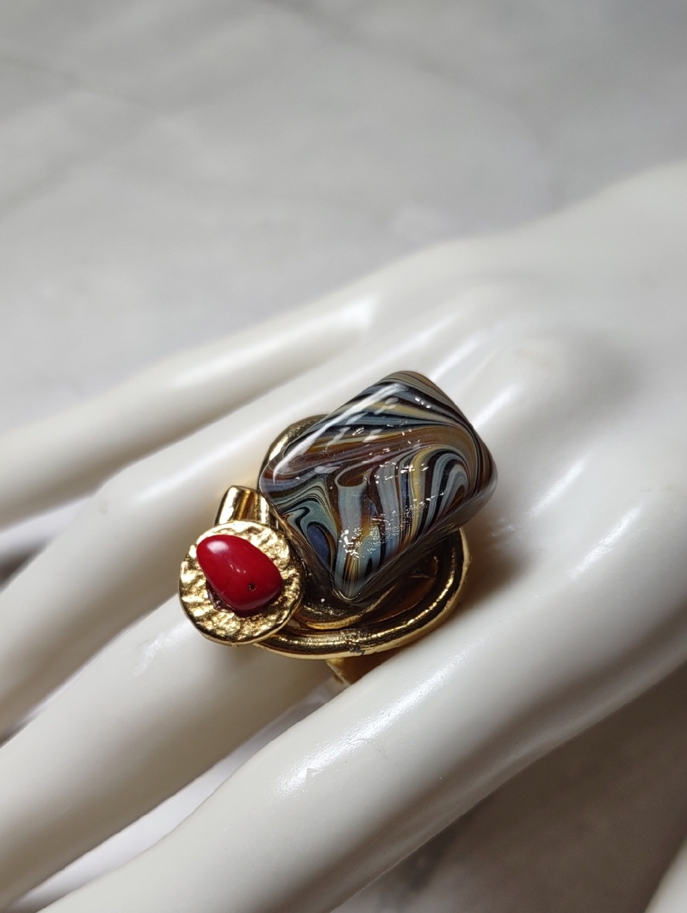 J. Jansen Bold Mixed Media Adjustable Ring